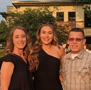 Meet your Posher, Desiree